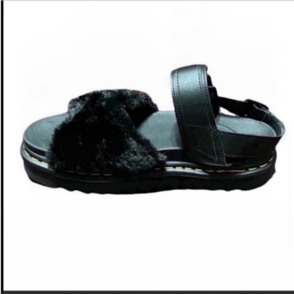 Dr. Martens Black Voss II Fluffy Sandals Size 10 - Picture 2 of 7